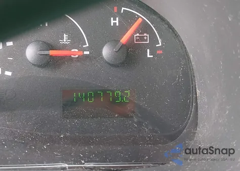 2006 Ford E-350 Super Duty Chateau/Xl/Xlt z USA, uszkodzony, nr VIN 1FBNE31L46HA46267